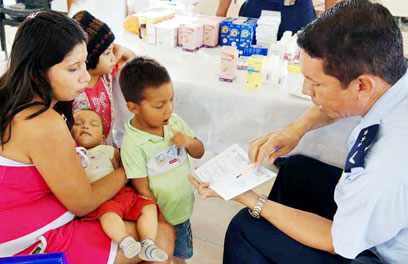 Campañas médicas en San Antonio de Playas